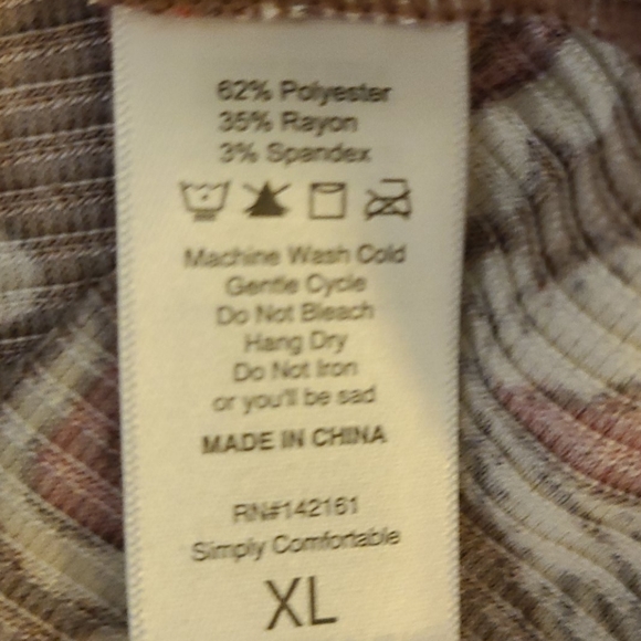 LuLaRoe Lynnae Ribbed - XL - Picture 8 of 8